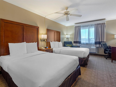 洋滨市舒适酒店主图