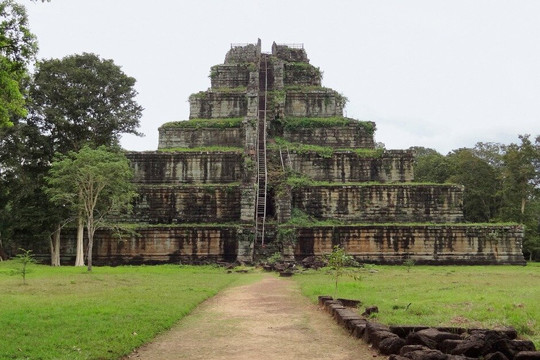 Siem Reap Private Tours English, Japanese, Khmer Tour Guide by Online Guide