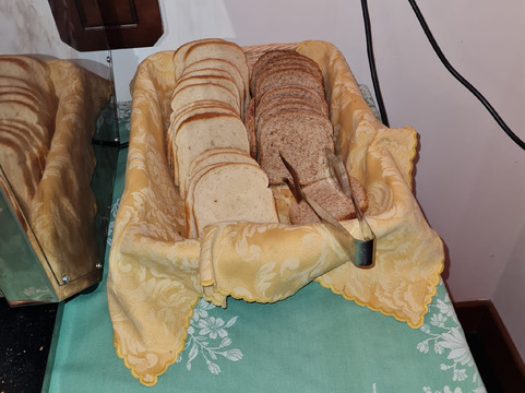 斯披索托酒店主图