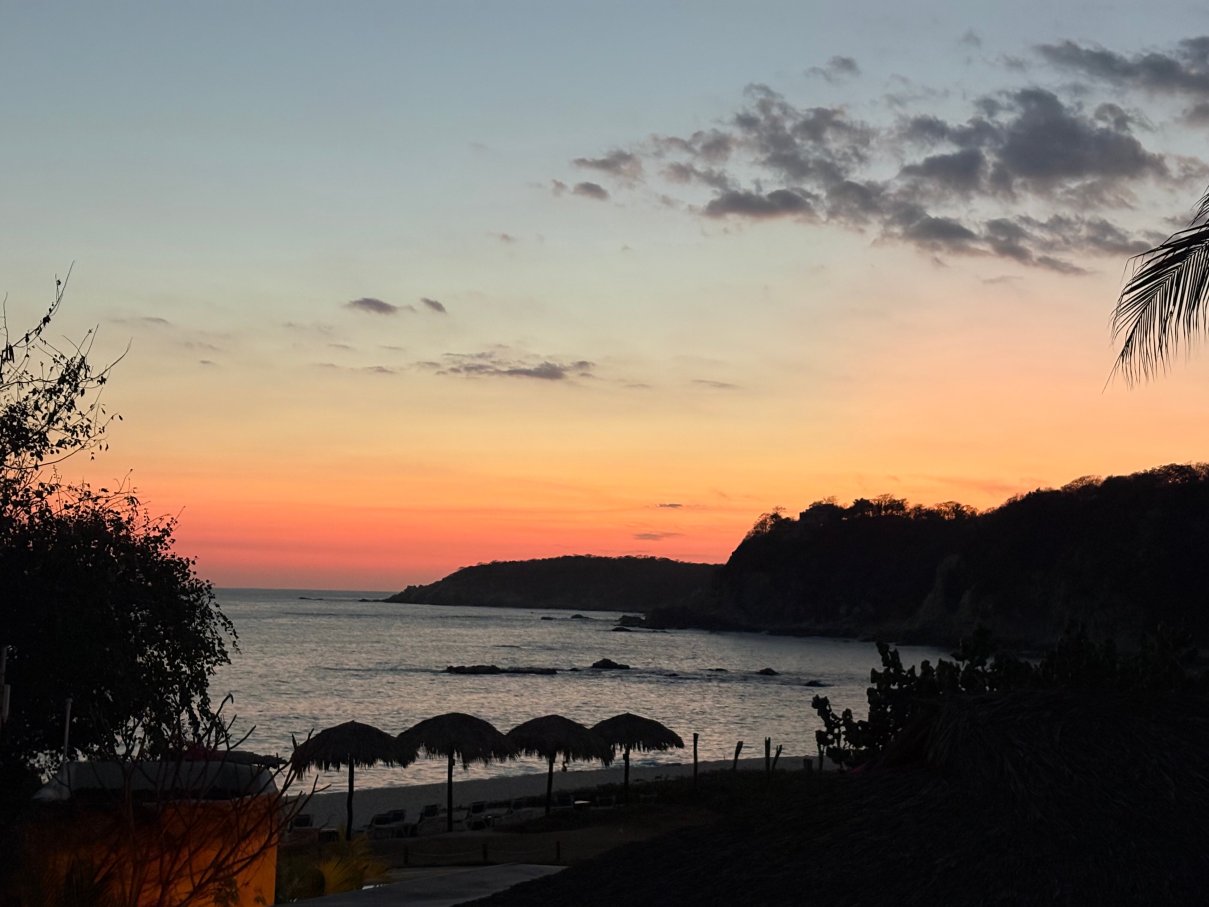 曼塔拉亚酒店-官方