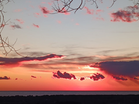 Piazza Duomo-彼得拉桑塔必去景点