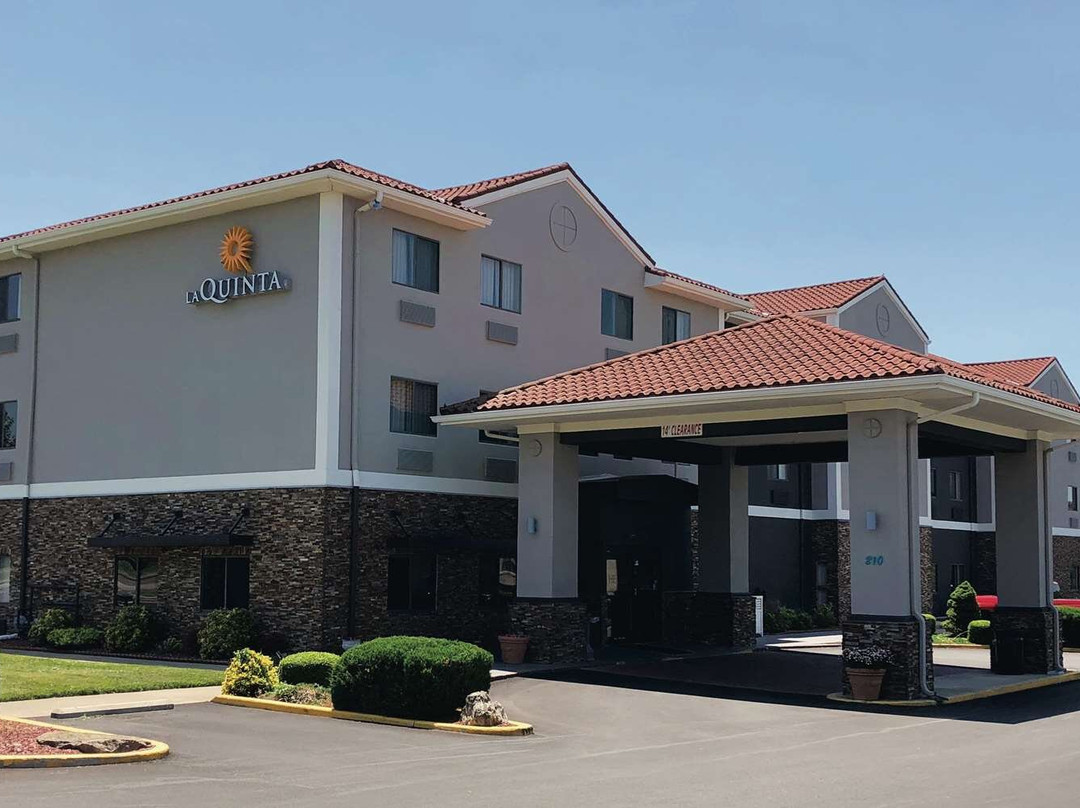 Big Clifty酒店住宿-La Quinta Inn & Suites by Wyndham Elizabethtown