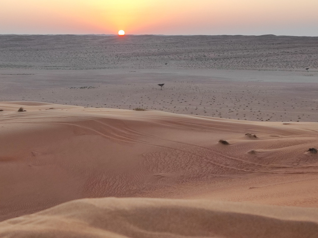 Wahiba Sands-Jalan Bani Buhassan必去景点