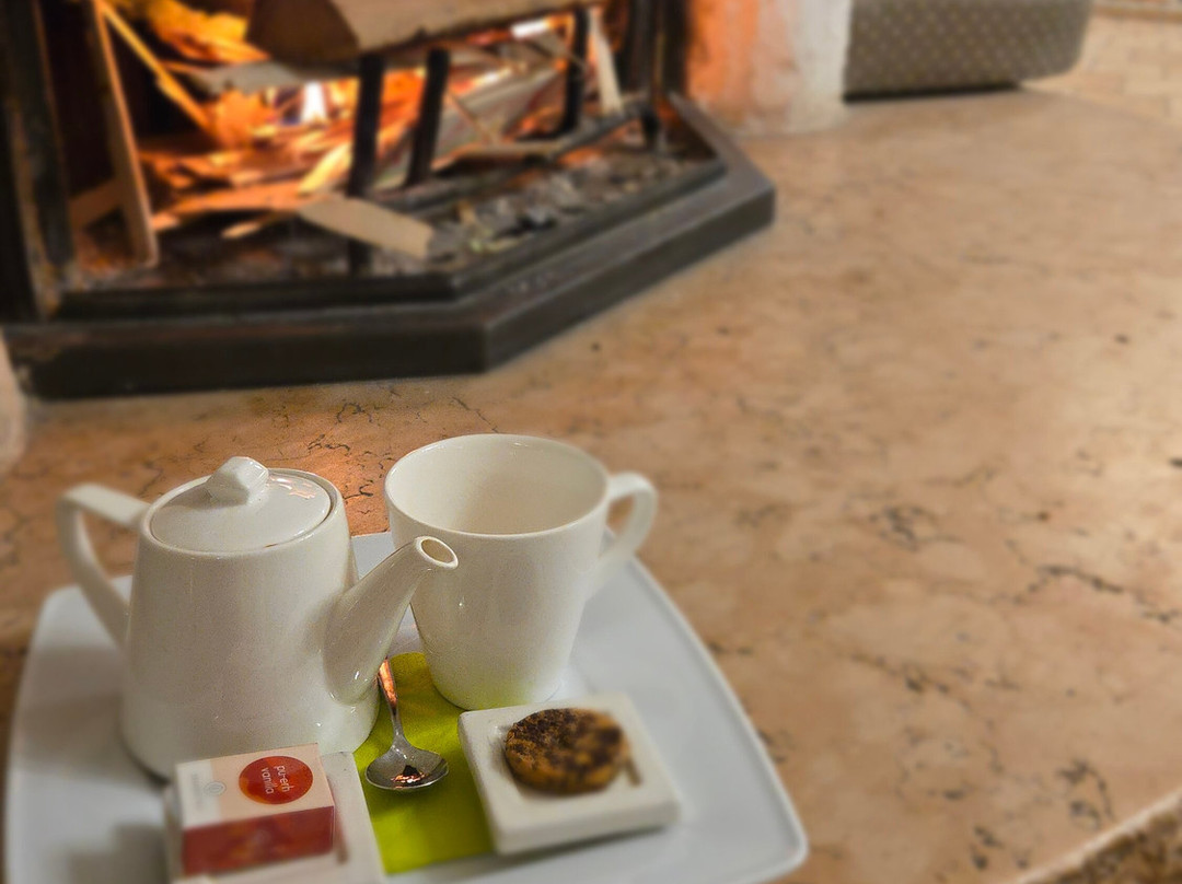 Hotel Castel Pietra主图