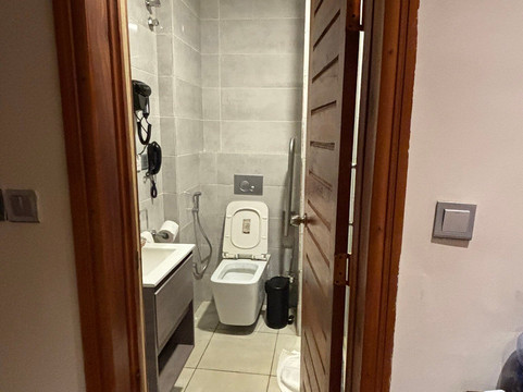 厄斯贝特酒店主图