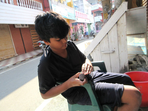 VELAYUTHAM D-玛玛拉普蓝必去景点