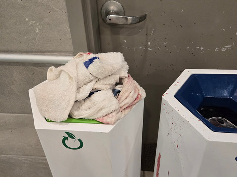 华盛顿州贝灵厄姆机场欢朋套房酒店主图