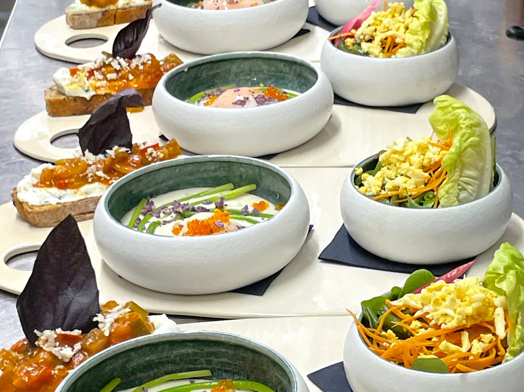 Madame Voyage En Provence-Rognes必去景点