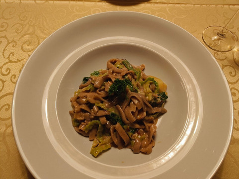 拉索格利纳酒店主图