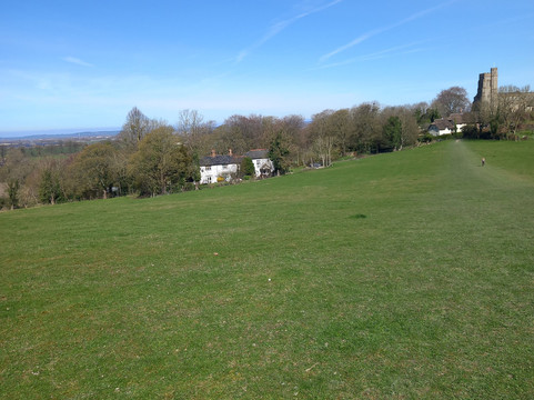 St Peter & St Paul Church-Butlers Cross必去景点