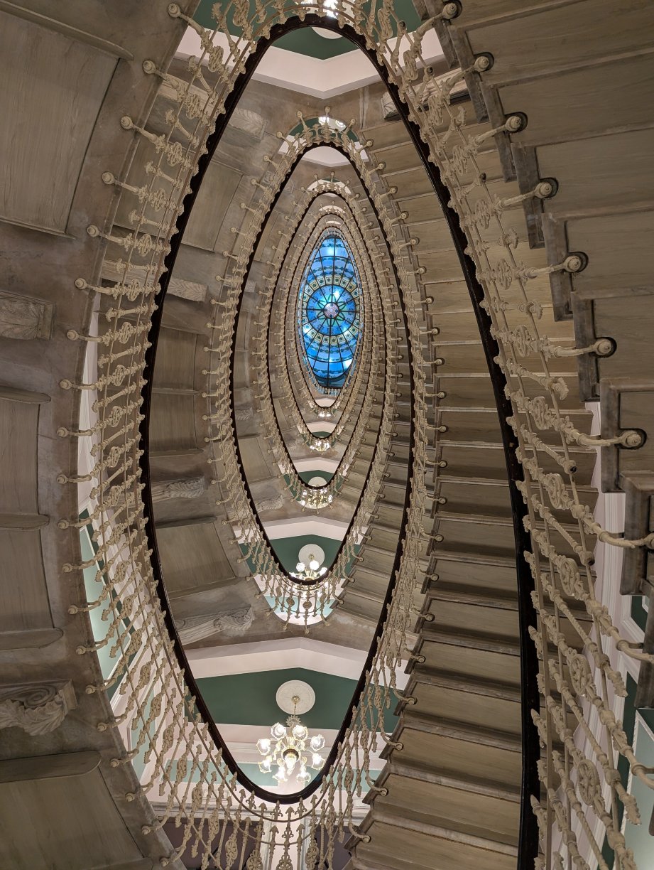 布里斯托宫殿酒店-官方