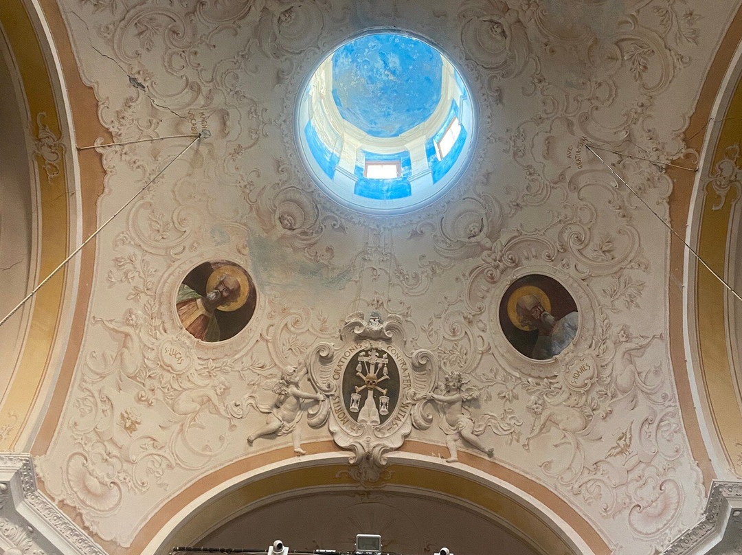 Oratorio della Confraternita dei Neri Mortis et Orationis-滨海蒙特罗梭必去景点