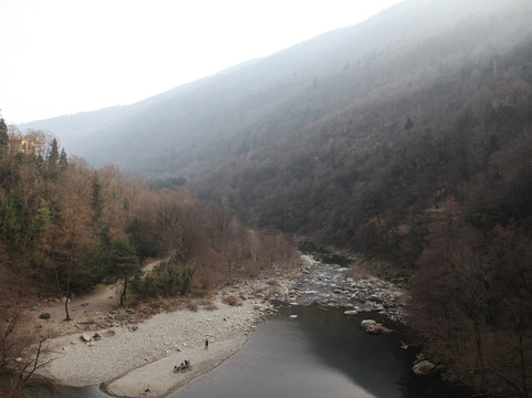 Orrido di sant'anna-坎诺比奥必去景点