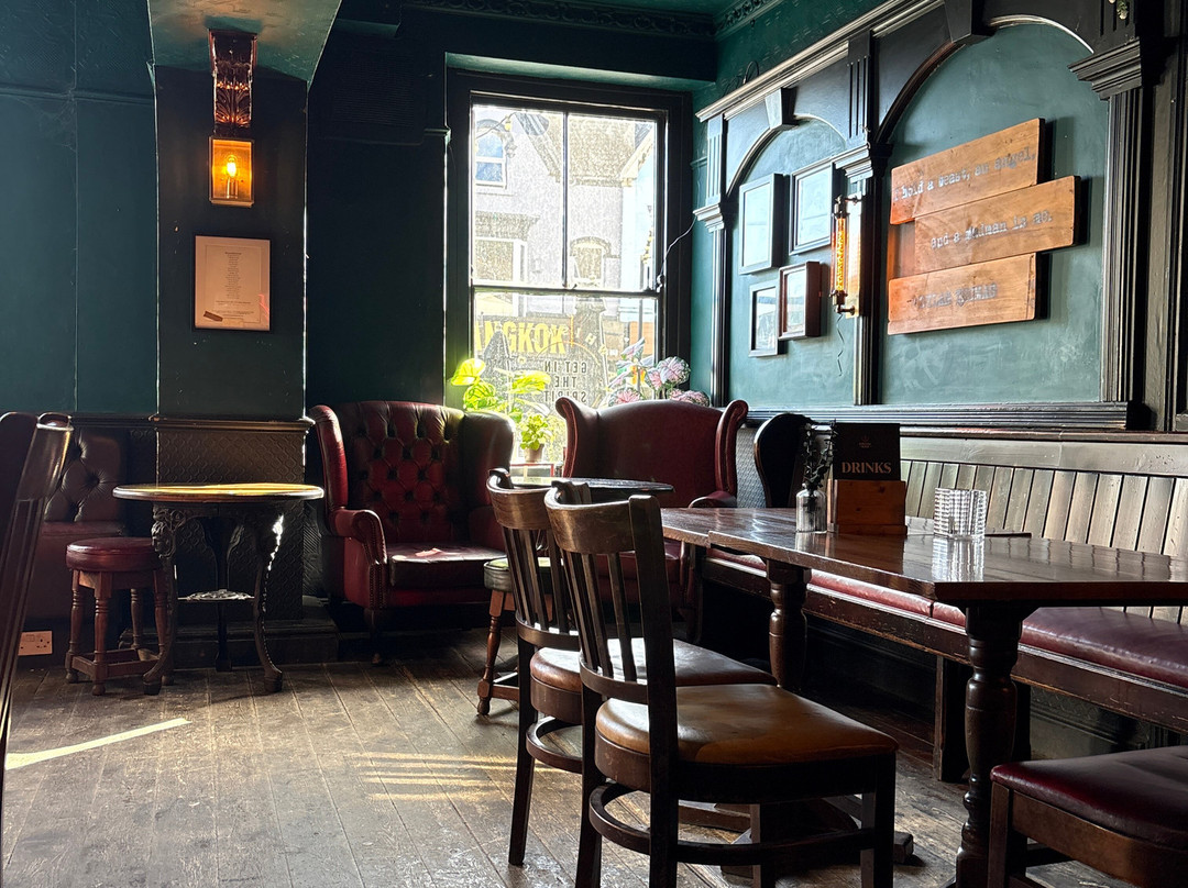 The Uplands Tavern-斯温西必去景点