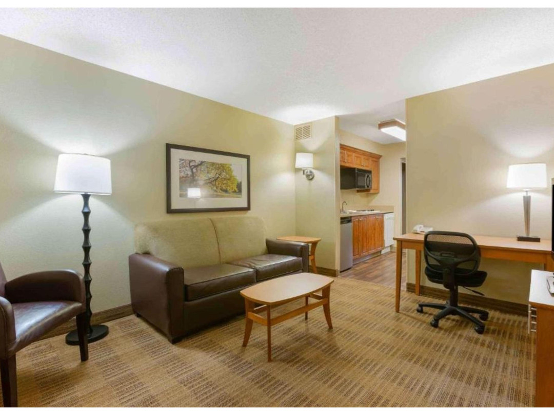 Fostoria酒店住宿-Studio 6 Extended Stay Findlay Tiffin Avenue OH