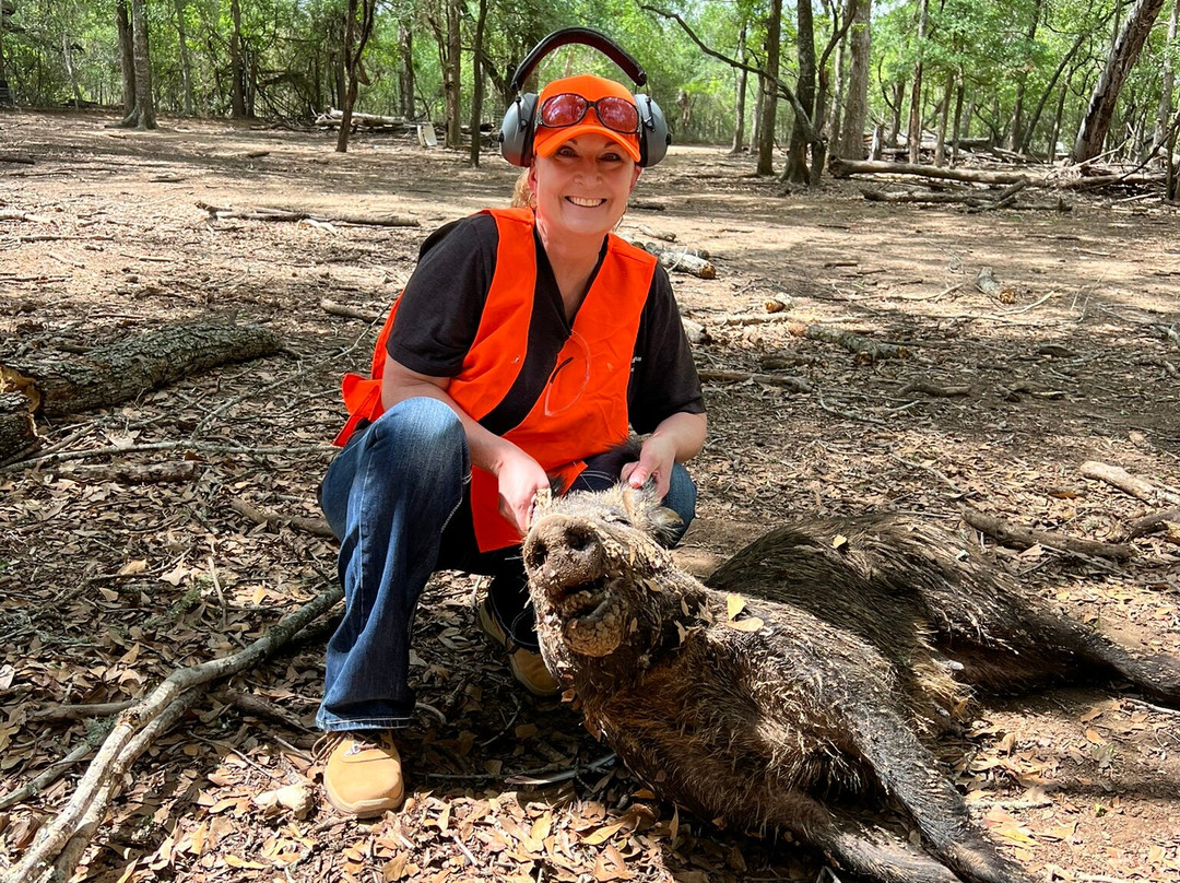 Independence Ranch Hog Hunting-Waelder必去景点