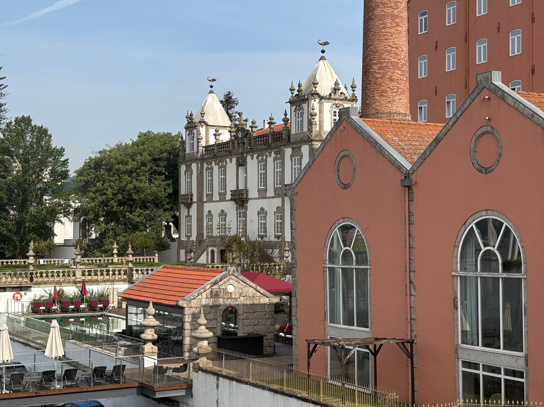 佩斯塔纳杜罗河畔酒店主图