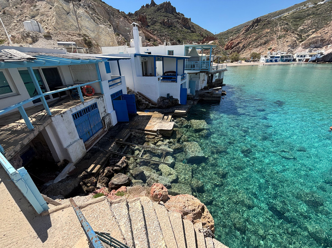 Firopotamos Beach-米洛斯岛必去景点