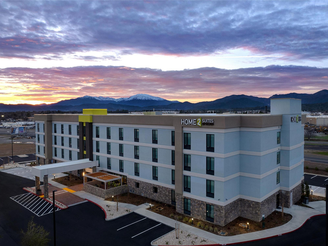 Lakehead酒店住宿-Home2 Suites by Hilton Redding