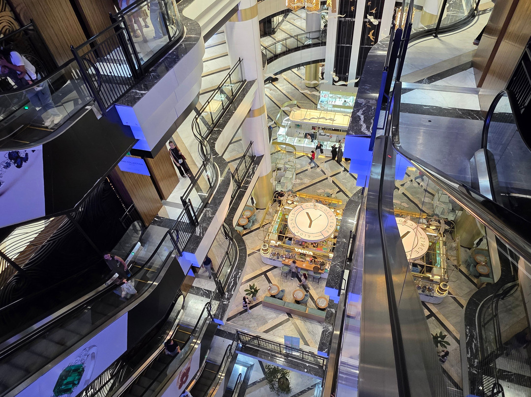 Tsum Center-比斯凯克必去景点