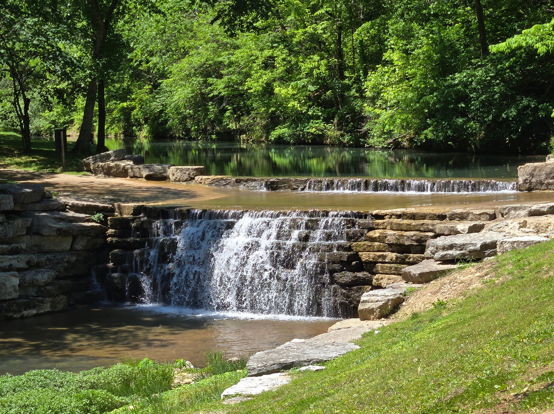 Dogwood Canyon Nature Park-Lampe必去景点