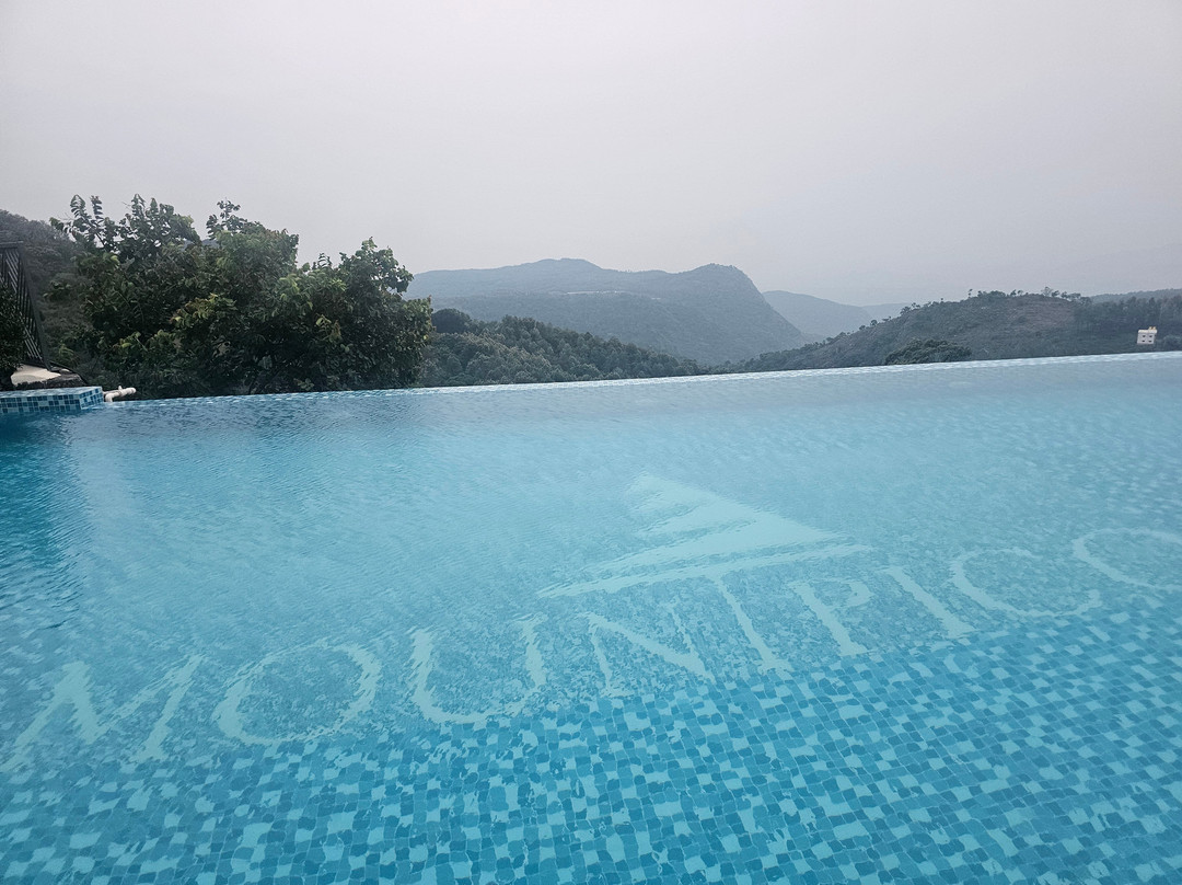 Mount Pico Resorts