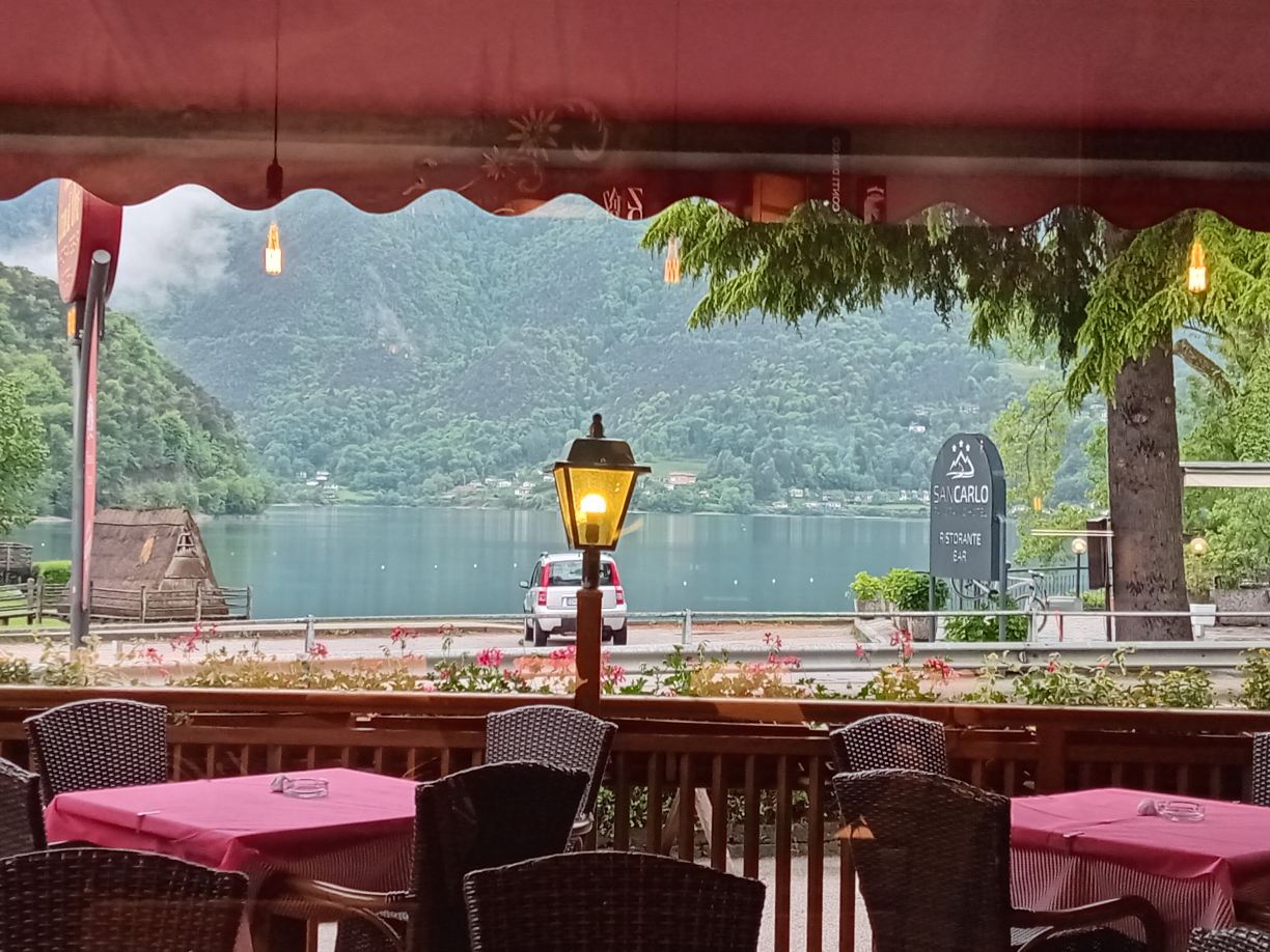 西玛多罗酒店-旅行者