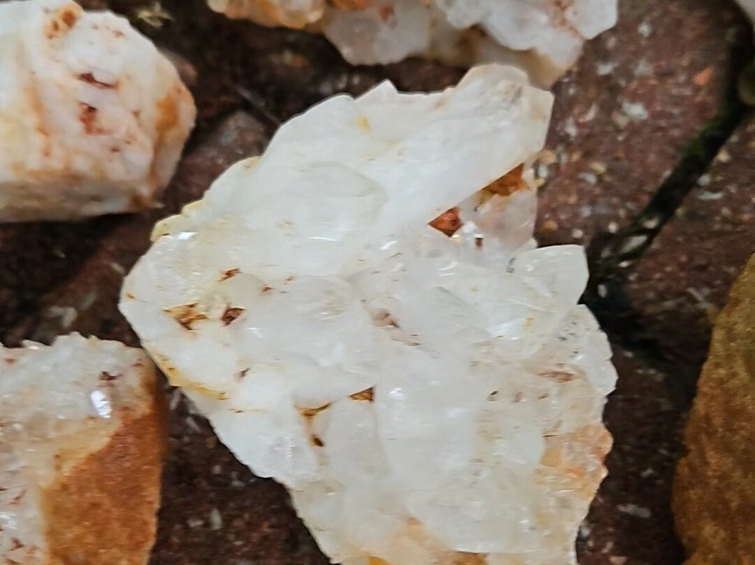 Avant Mining Fisher Mountain-Mount Ida必去景点