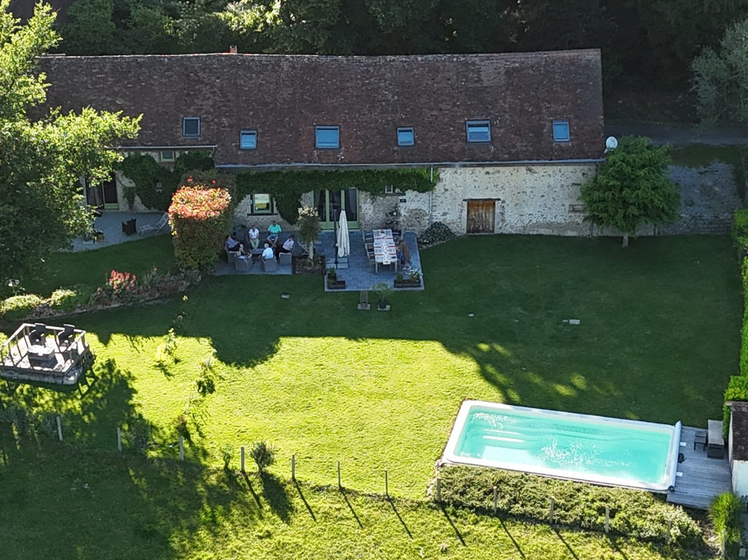 Chambres d'Hotes La Grange de Bronzeau主图