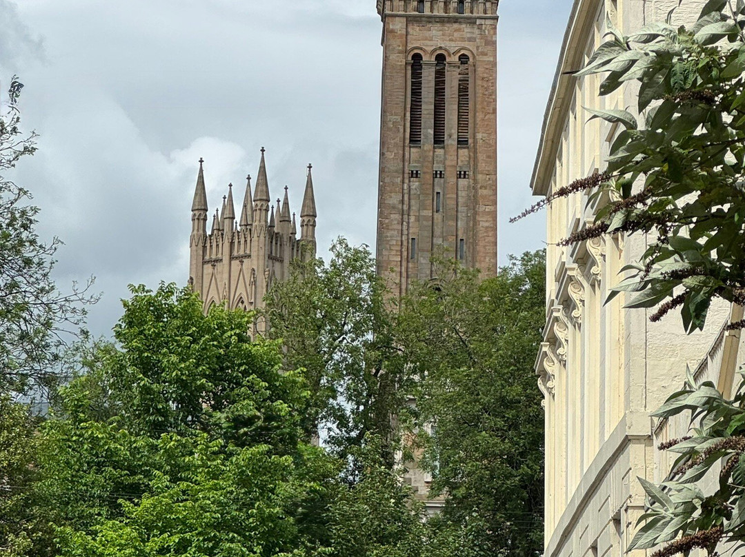 艾肯酒店主图