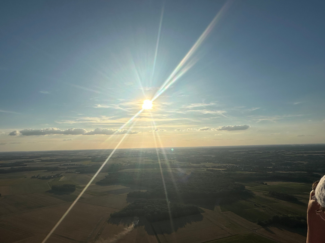 Art Montgolfieres-Saint-Georges-sur-Cher必去景点