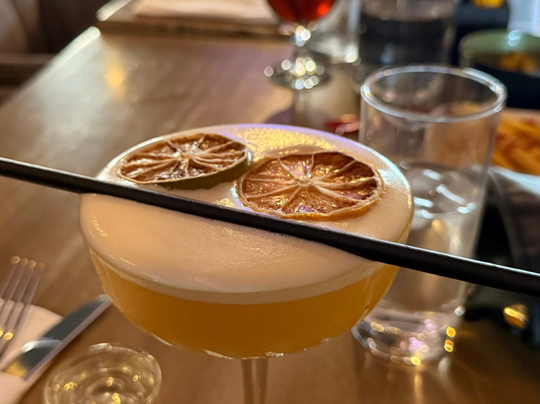 塔拉莫尔苑酒店主图