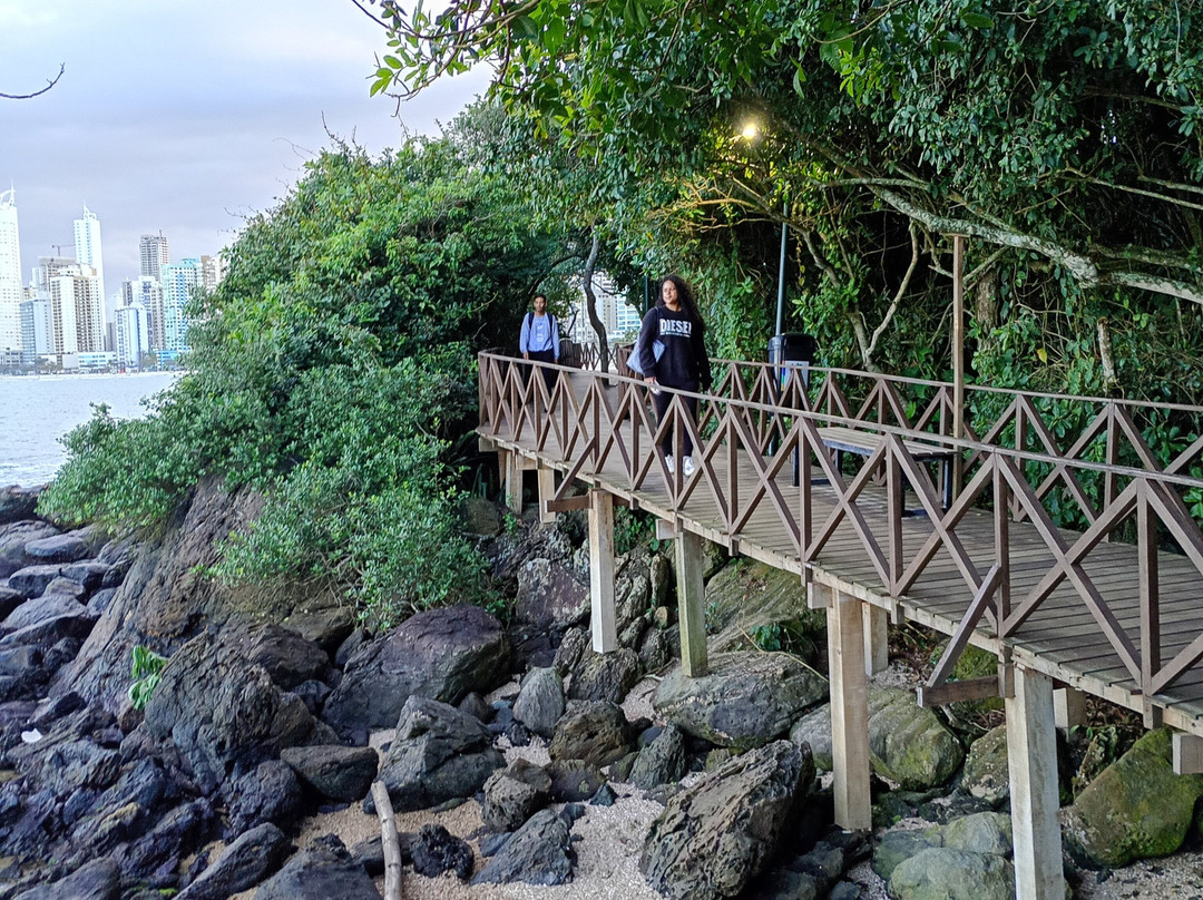 Deck do Pontal Norte-康泊琉海水浴场必去景点