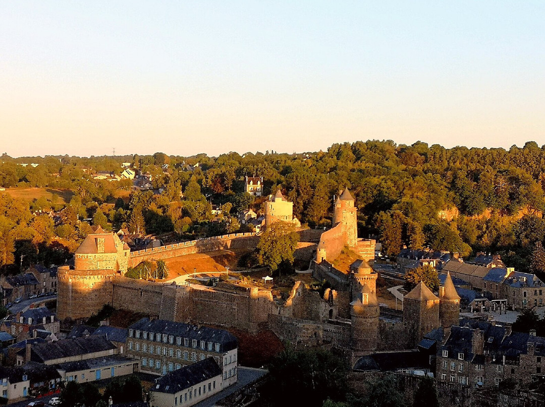Mercier de Montigny - Les Chambres du Beffroi主图