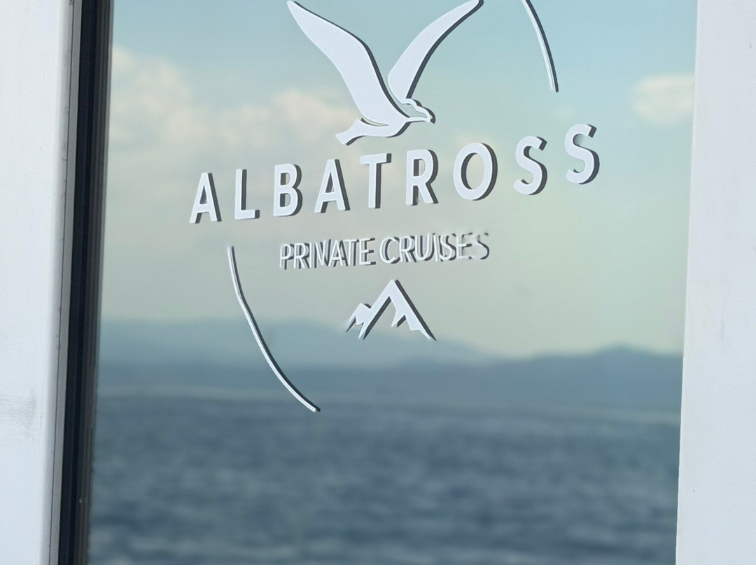 Albatros Private Cruises-Ouranoupolis必去景点