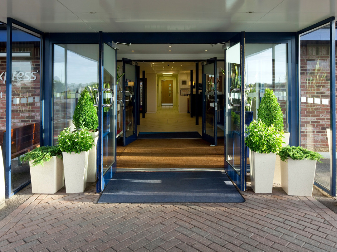 Holiday Inn Express 彼得伯勒主图