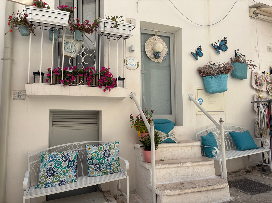 La cinta muraria della città vecchia di Ostuni-奥斯图尼必去景点