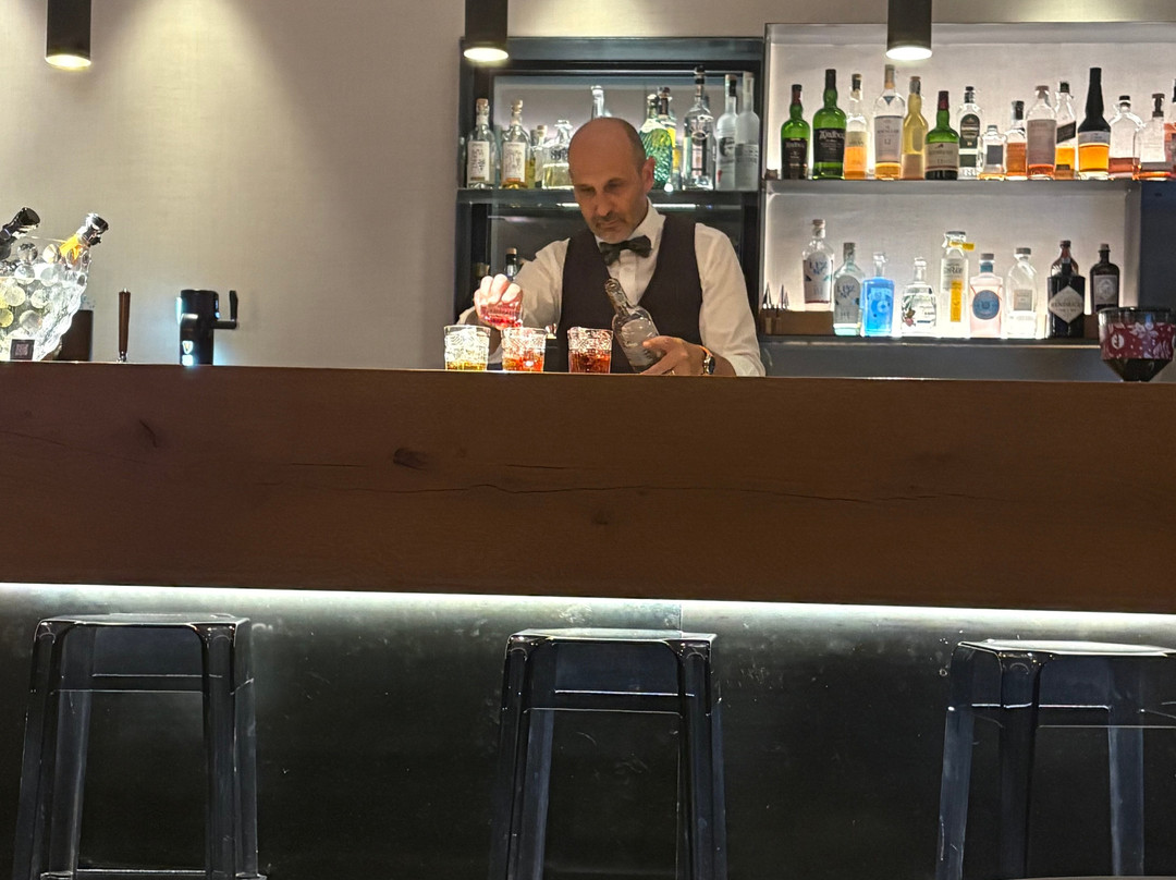 恩利卡酒店主图