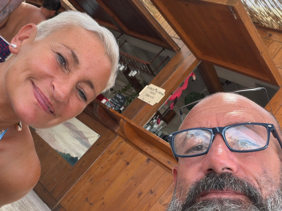Spiaggia del Giunco o Notteri-维拉西谬斯必去景点