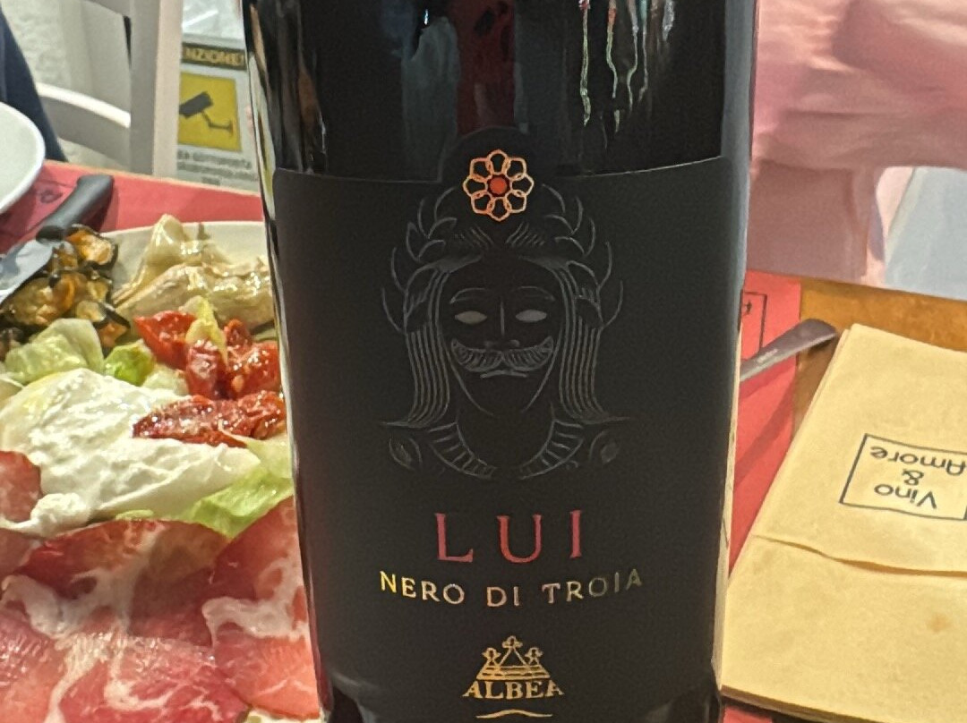 Vino & Amore-阿尔贝罗贝洛必去景点