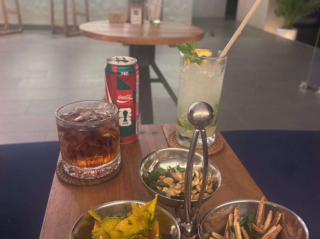 美利亚普吉岛迈考酒店主图