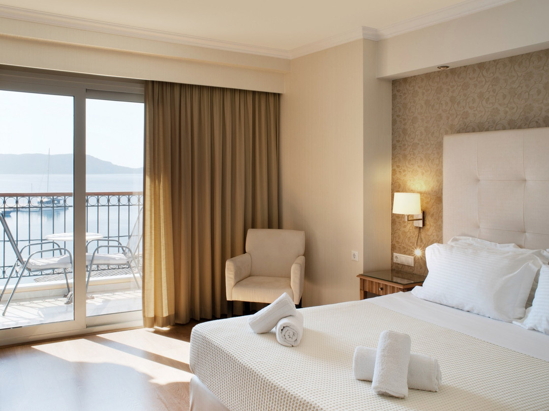 Pylos酒店住宿-Karalis City Hotel