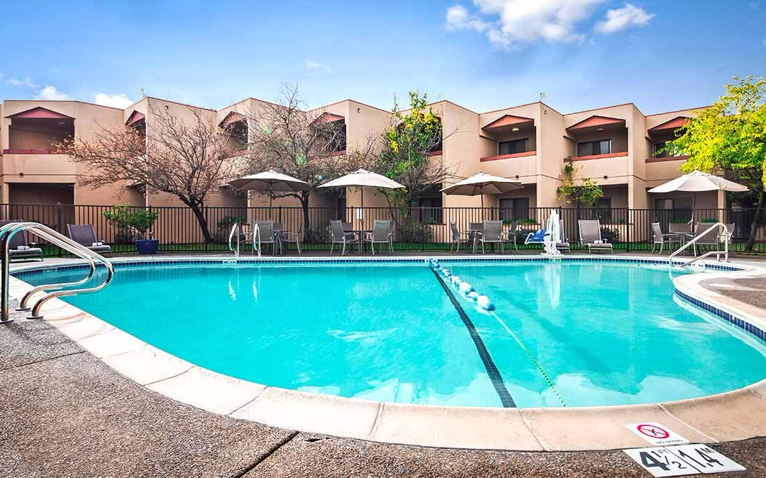 贝斯特韦斯特葡萄酒之乡套房酒店主图