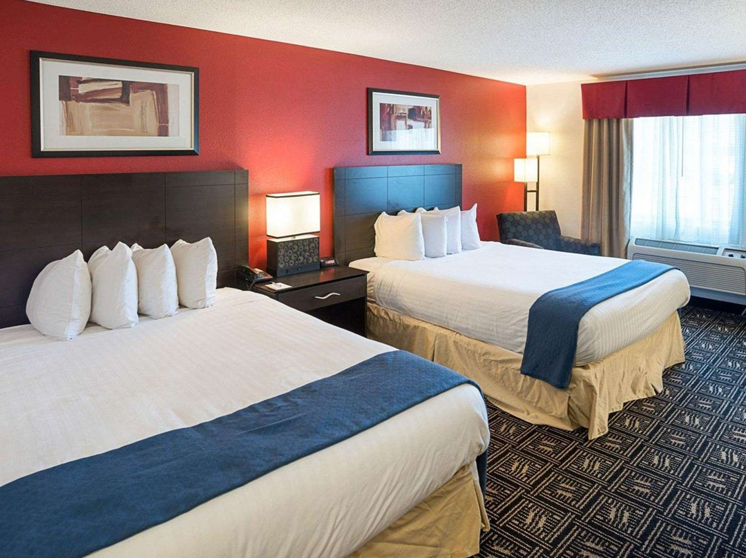 Quality Inn - In The Business District主图