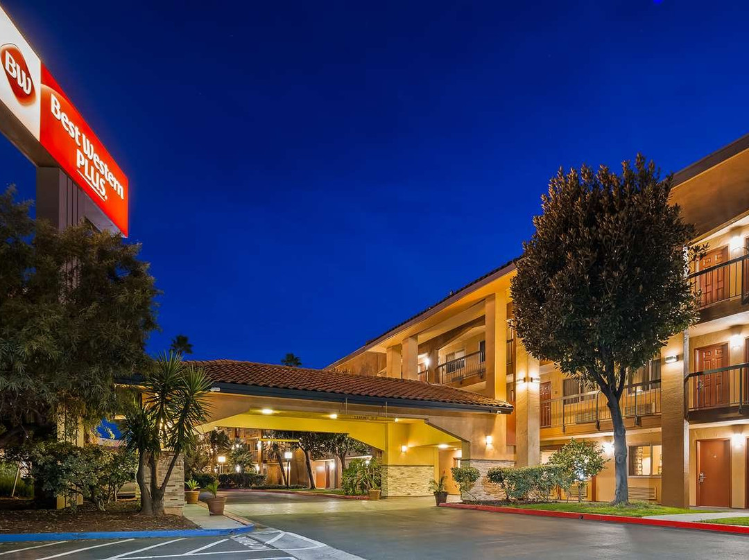 Best Western Plus Pleasanton Inn主图