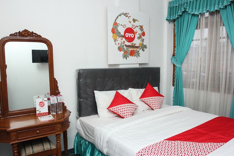 OYO 392 Hotel Mawar Saron-官方