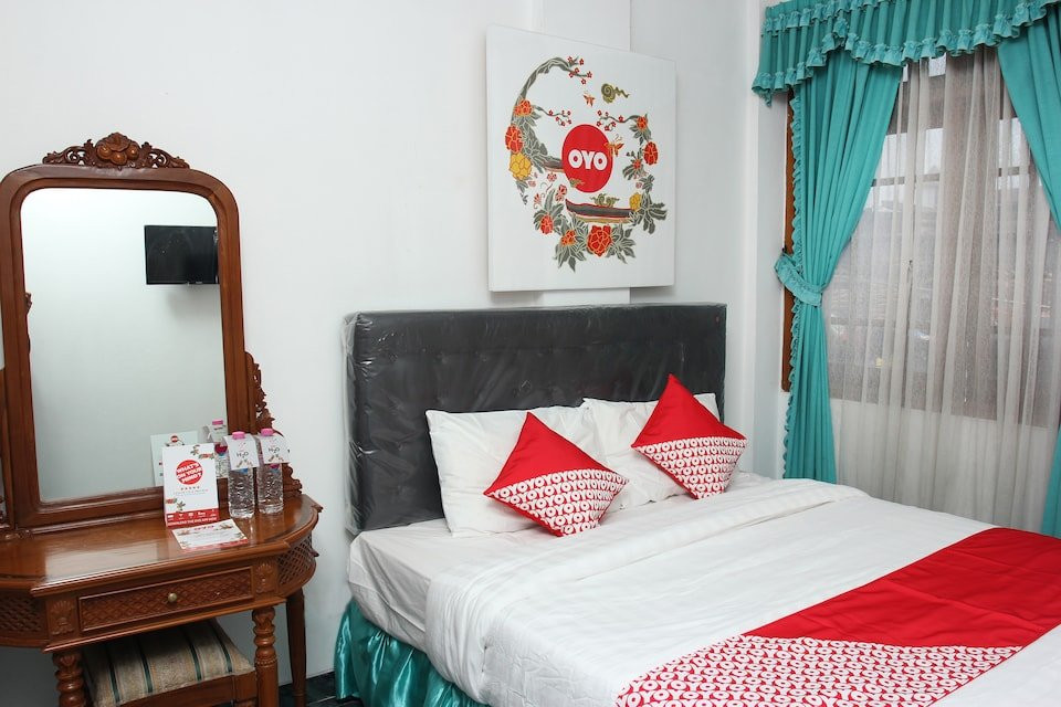 Klitren酒店住宿-OYO 392 Hotel Mawar Saron