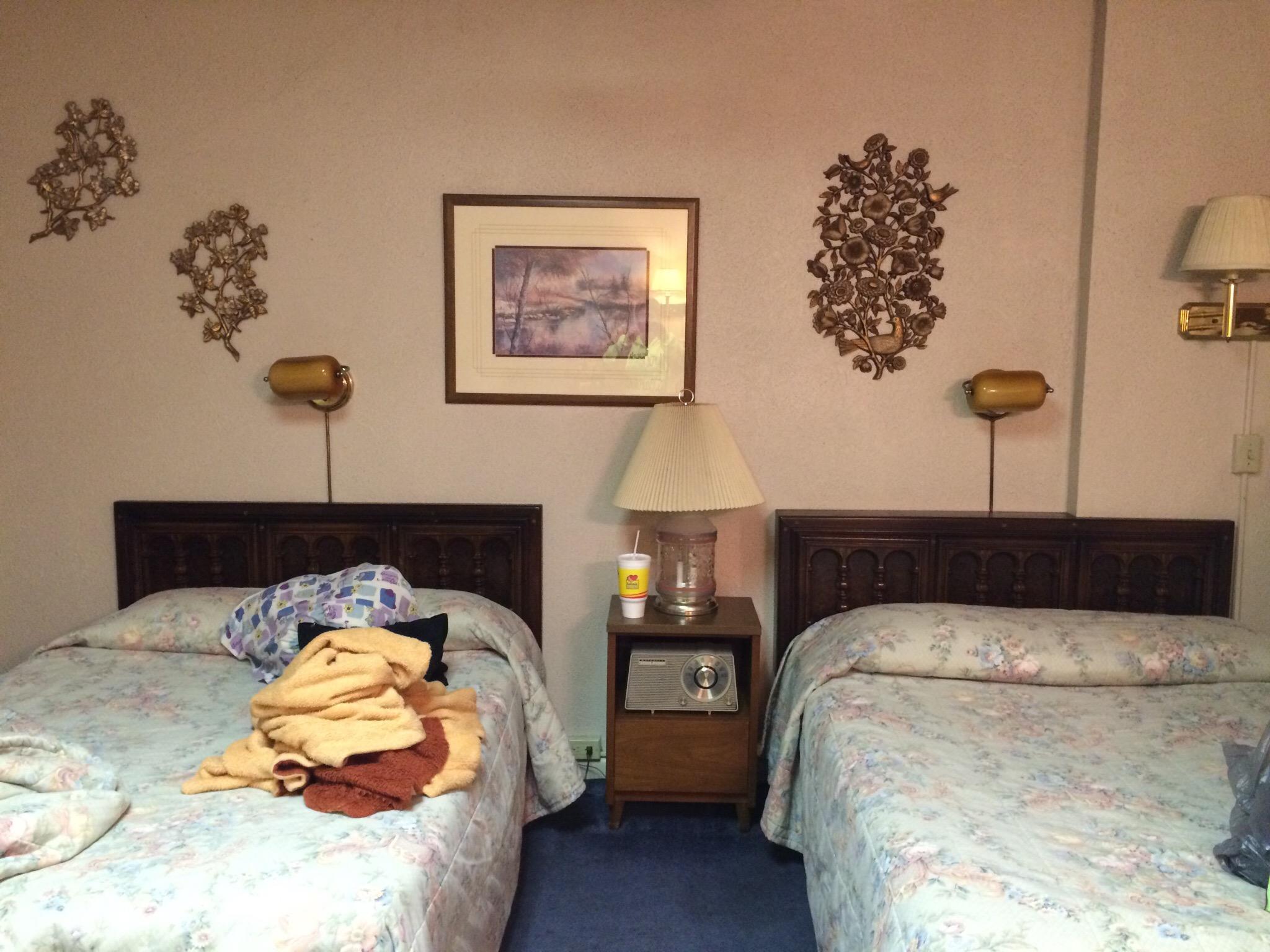 Canfield Hotel-官方