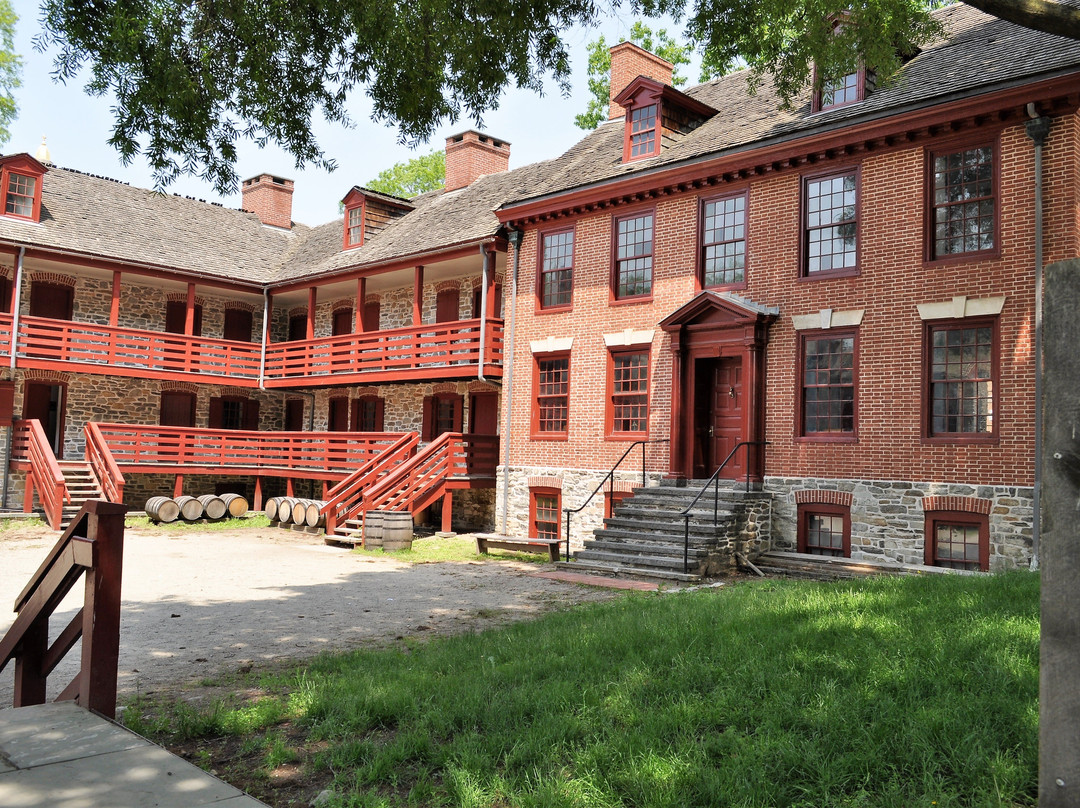 Old Barracks Museum景点图片