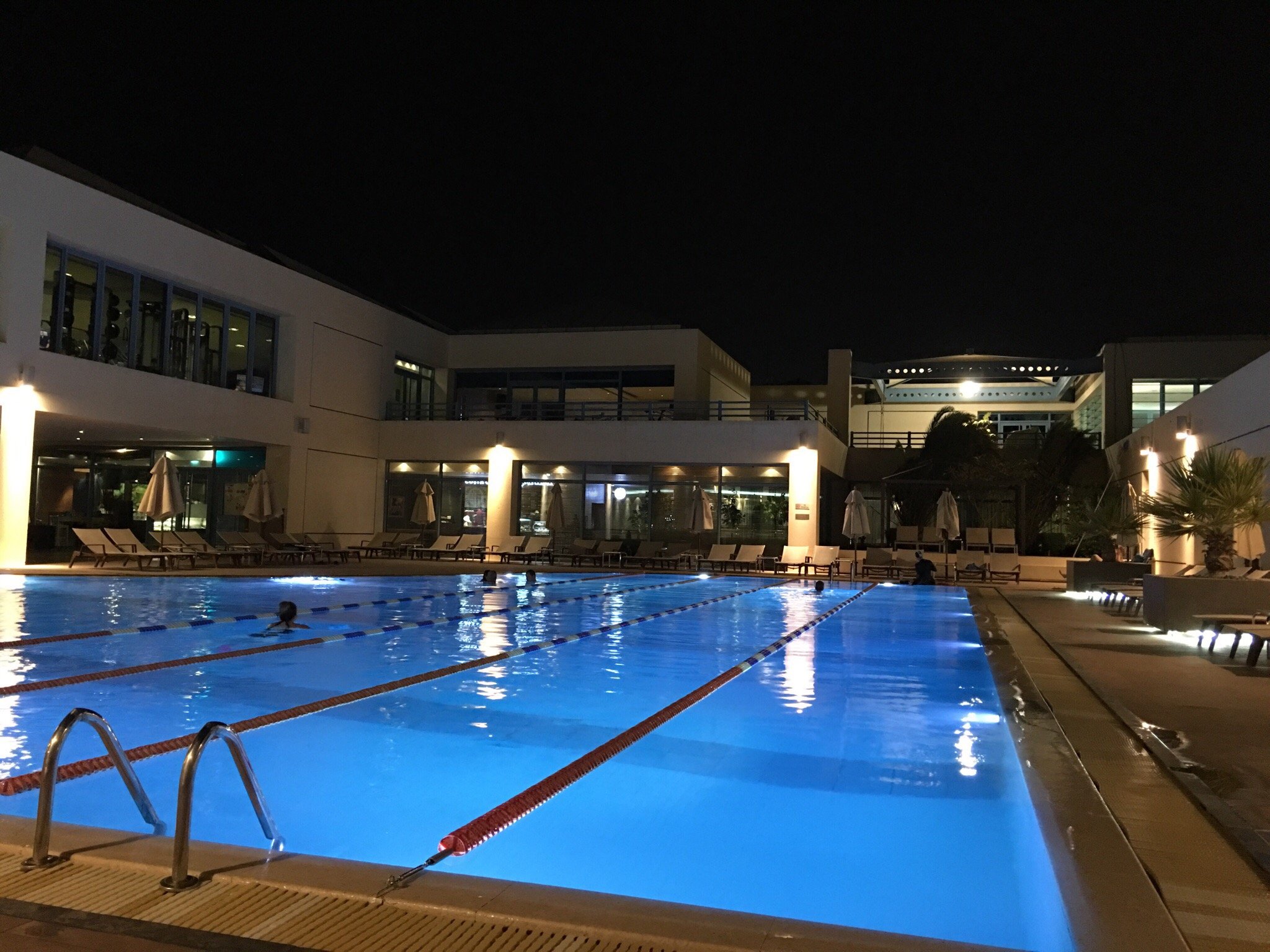 Al Corniche Club-官方